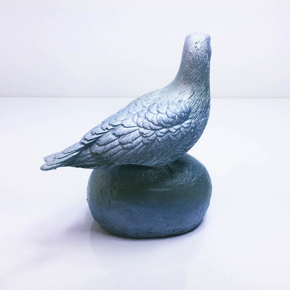 Toptan Kokulu Taş Güvercin