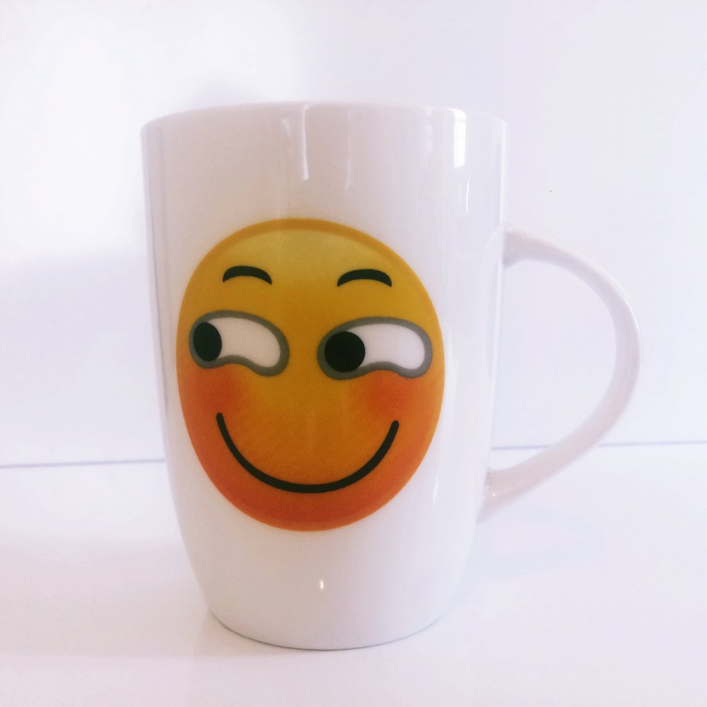 Yan Bakan Emojili Kupa Bardak