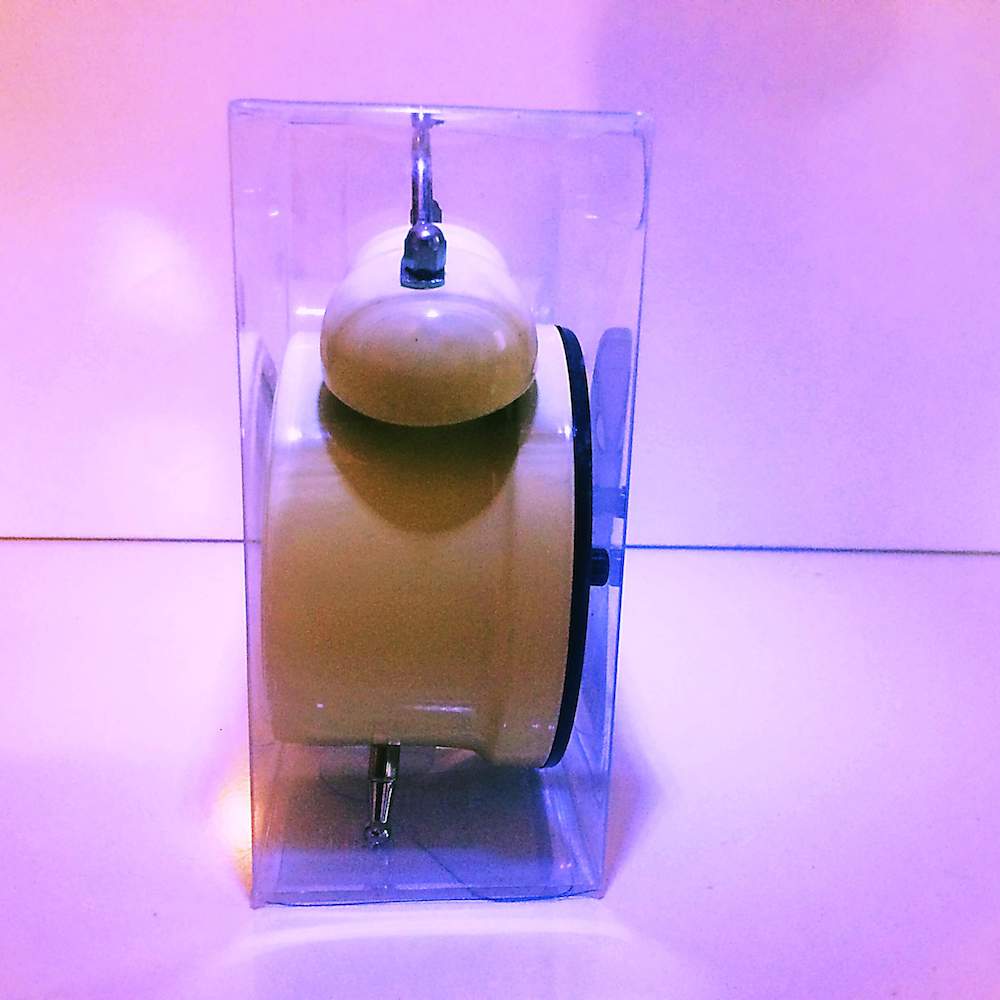 Atatürk Resimli İmzalı Kurmalı Nostaljik Toptan Çalar Saat