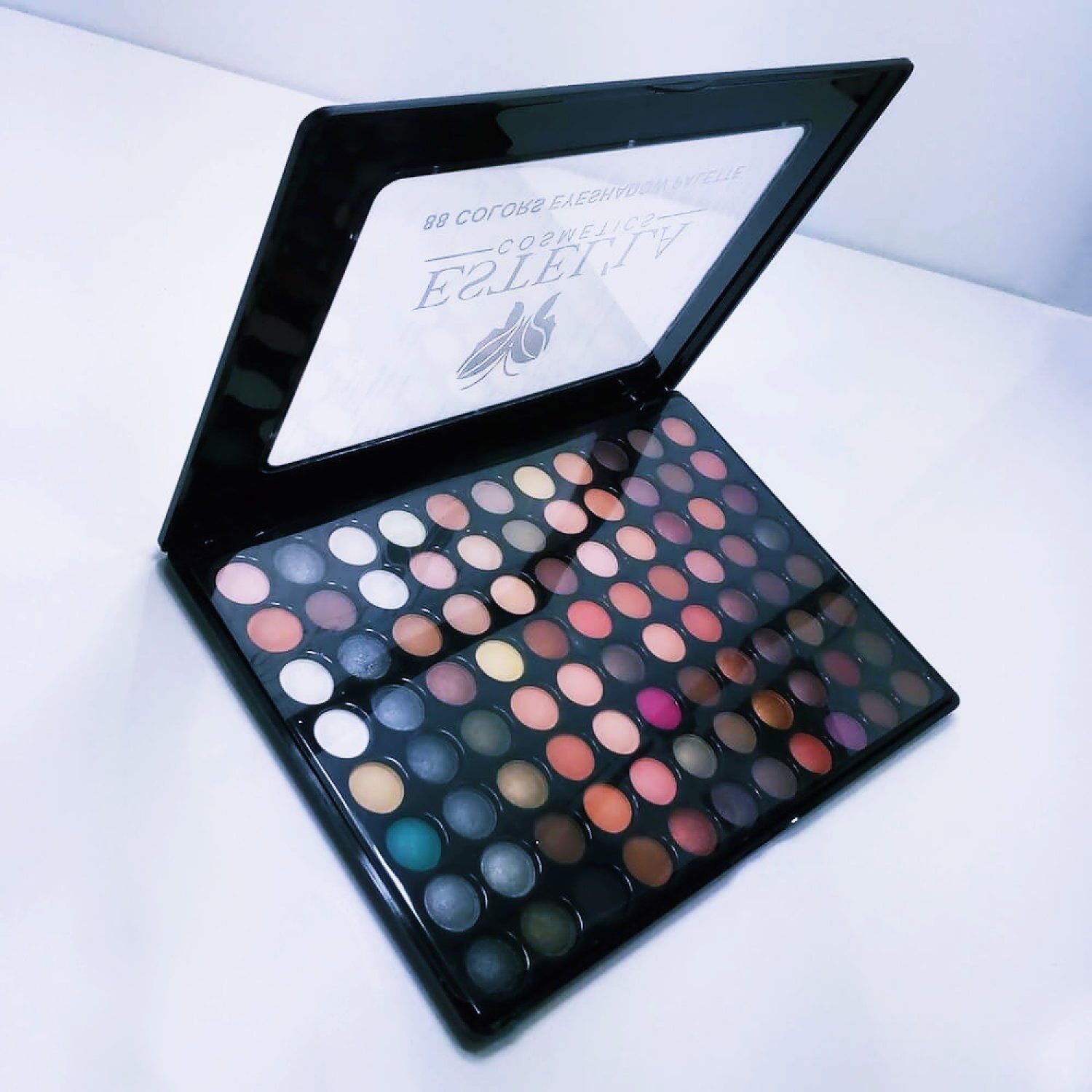 Estella 88'li Far Paleti