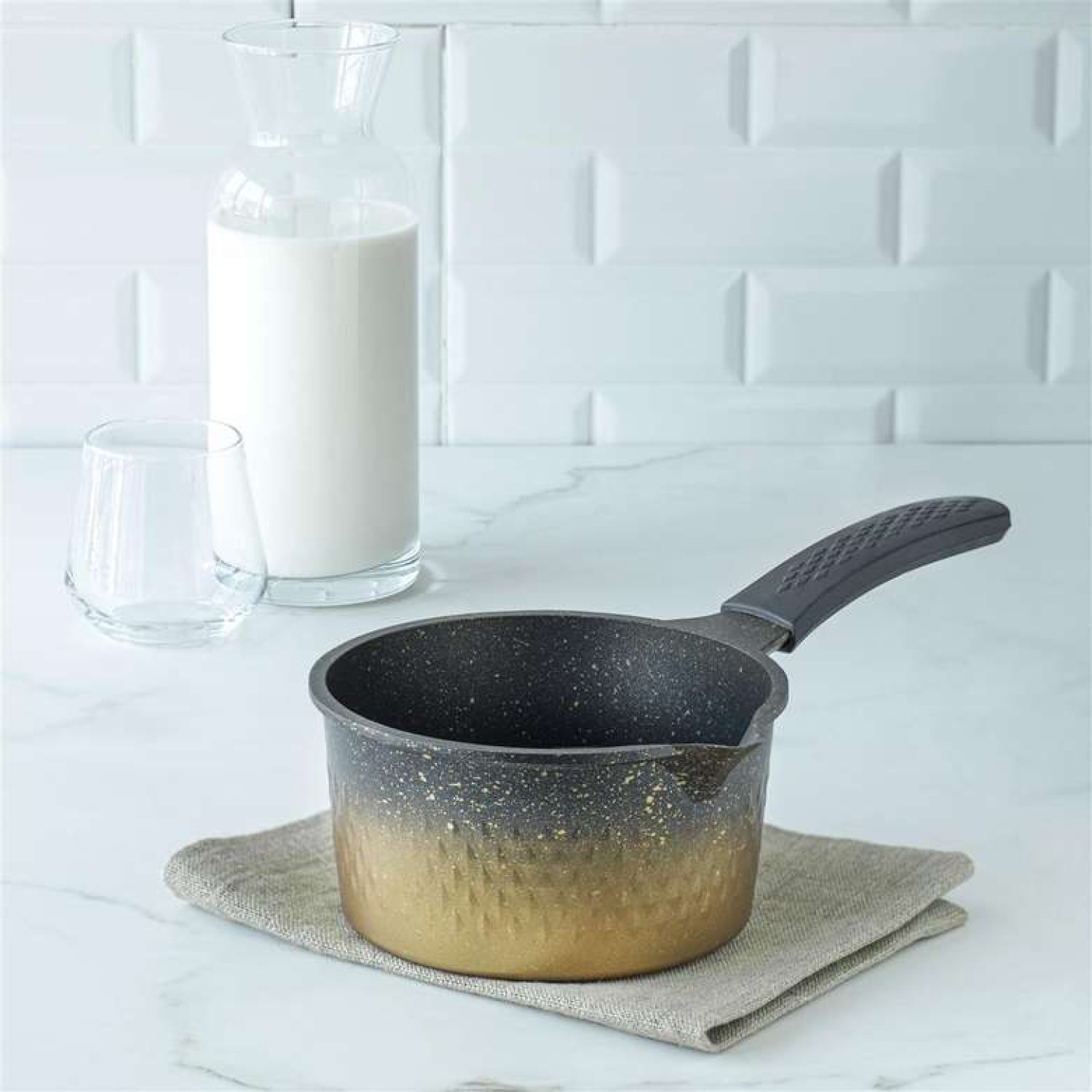 Gold Alüminyum Döküm 17 Cm Sütlük