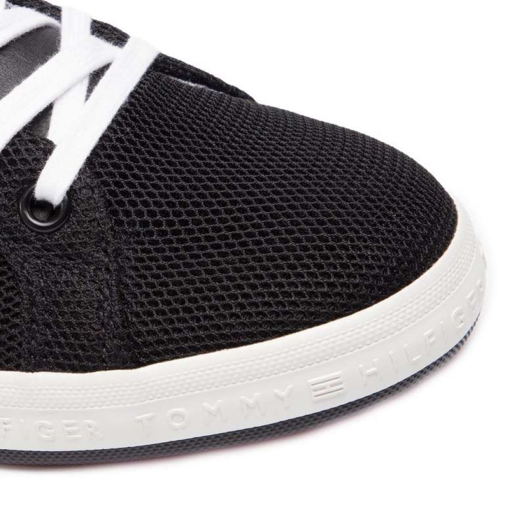 Tommy Hilfiger FM0FM02202-990 Erkek Ayakkabı Siyah