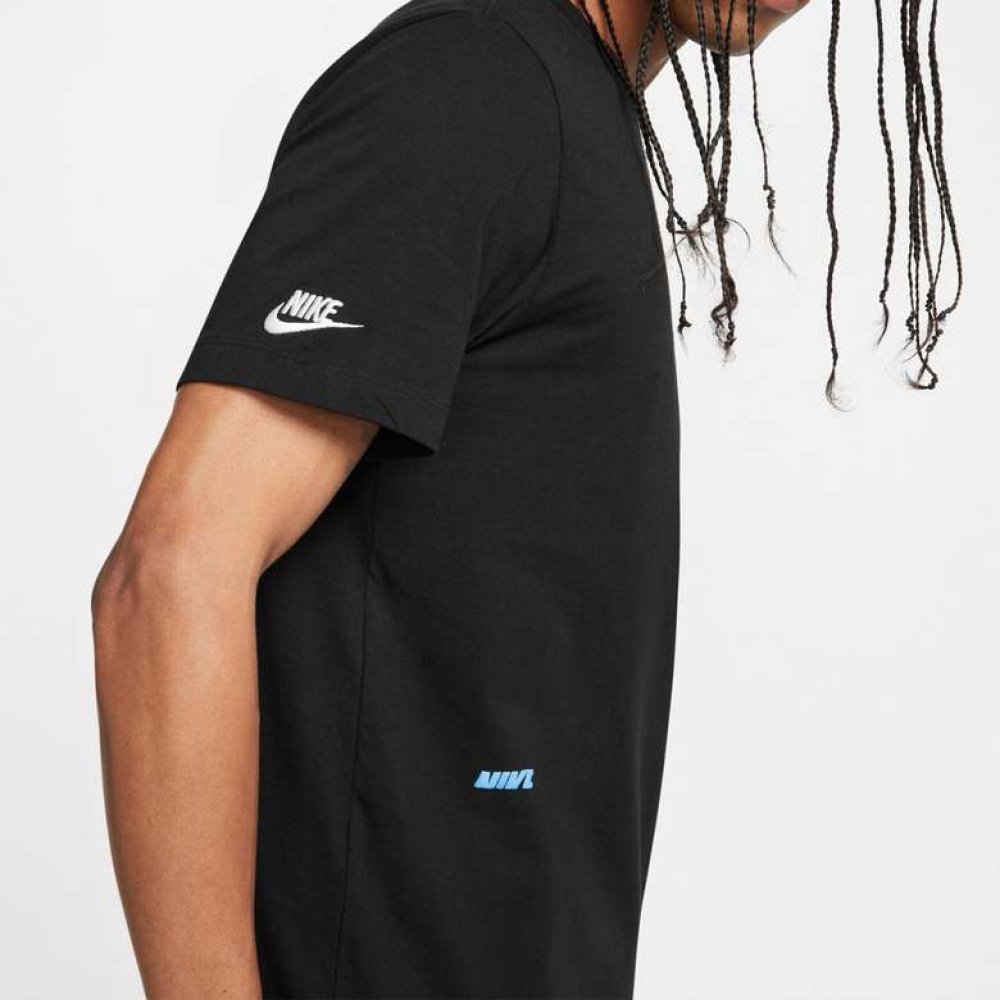 Nike DM6379-010 Erkek Tişört Siyah