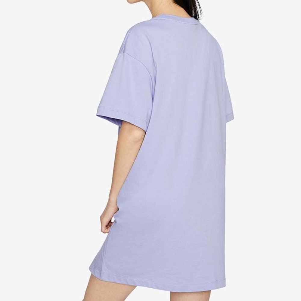 Nike CJ2242-56 Kadın Tişört Elbise