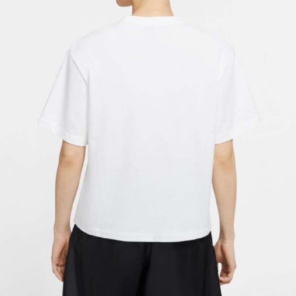 Nike CU5682-100 Kadın Tişört