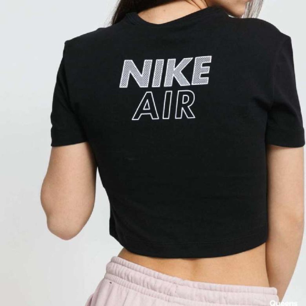 Nike CZ8632-010 Kadın Tişört