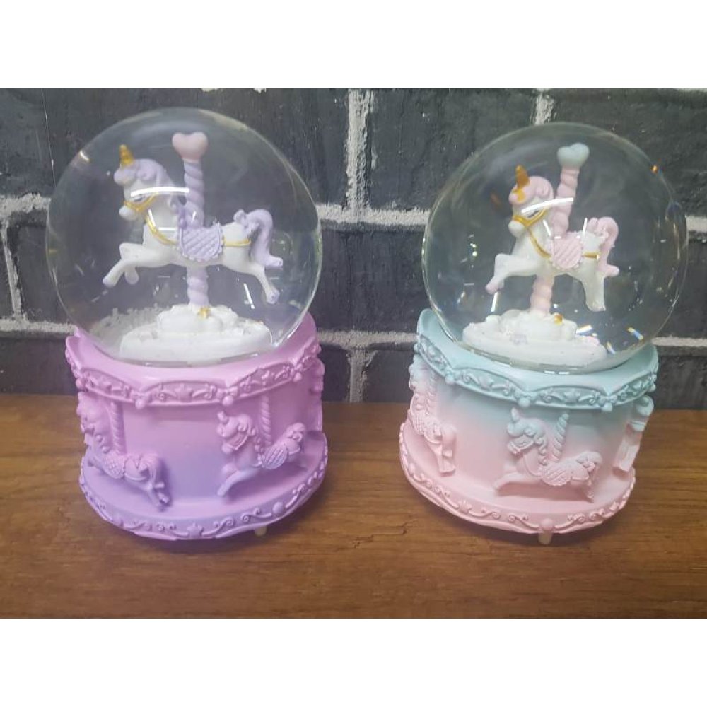 Atlı Karınca Tasarımlı Kar küresi ve Müzik Kutusu