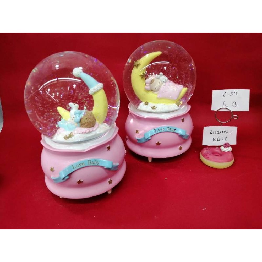 Sevimli Bebek Temalı Kurmalı Kar Küresi