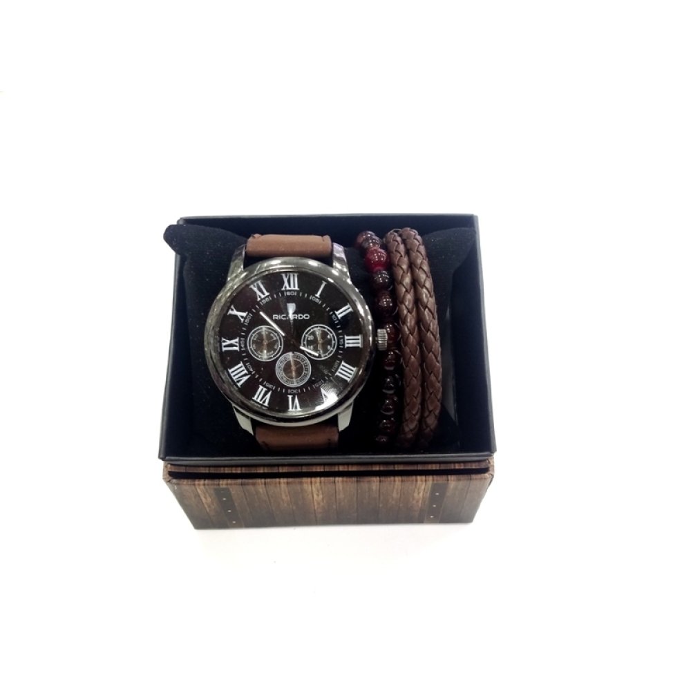 Toptan Bileklikli Erkek Kol Saat Modelleri