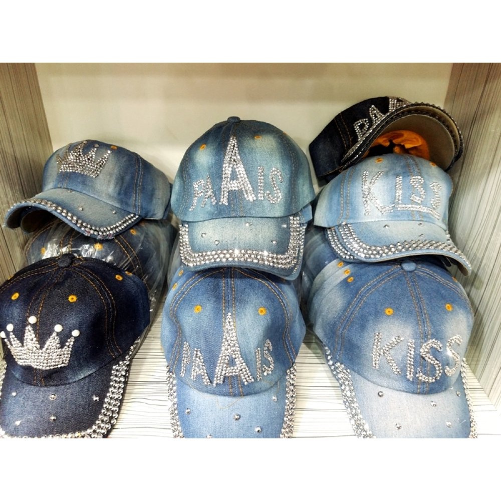 Toptan Bol Taşlı Kot Şapka