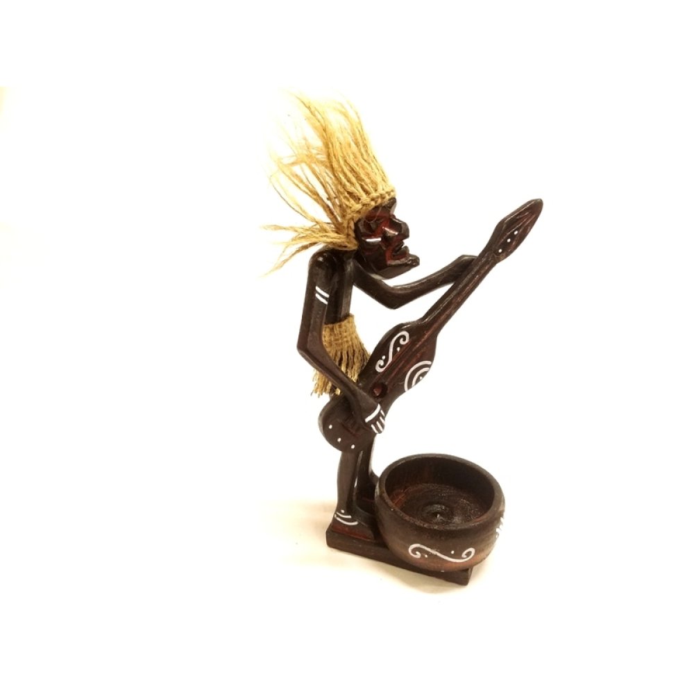 Toptan Gitar Çalan Yam Yam Adam Biblo