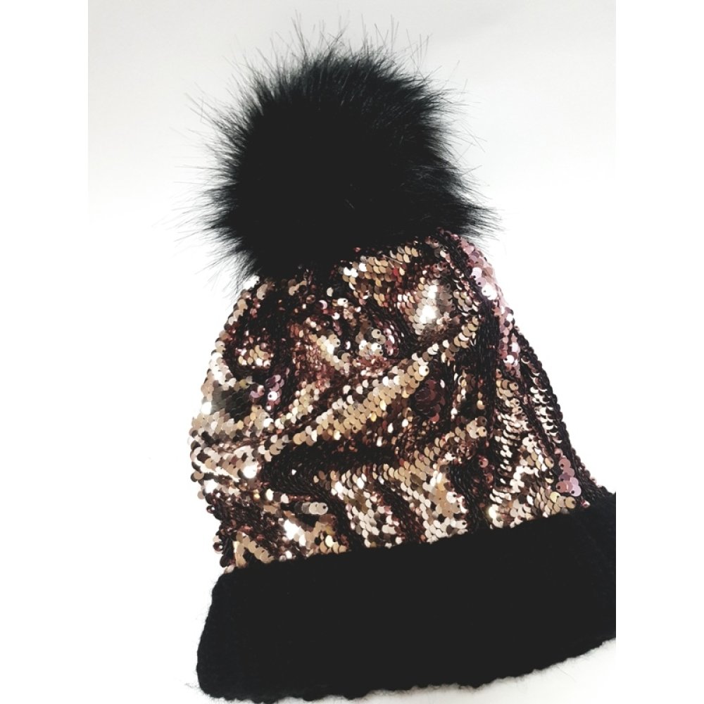 Toptan Pullu Bayan Şapka Bere