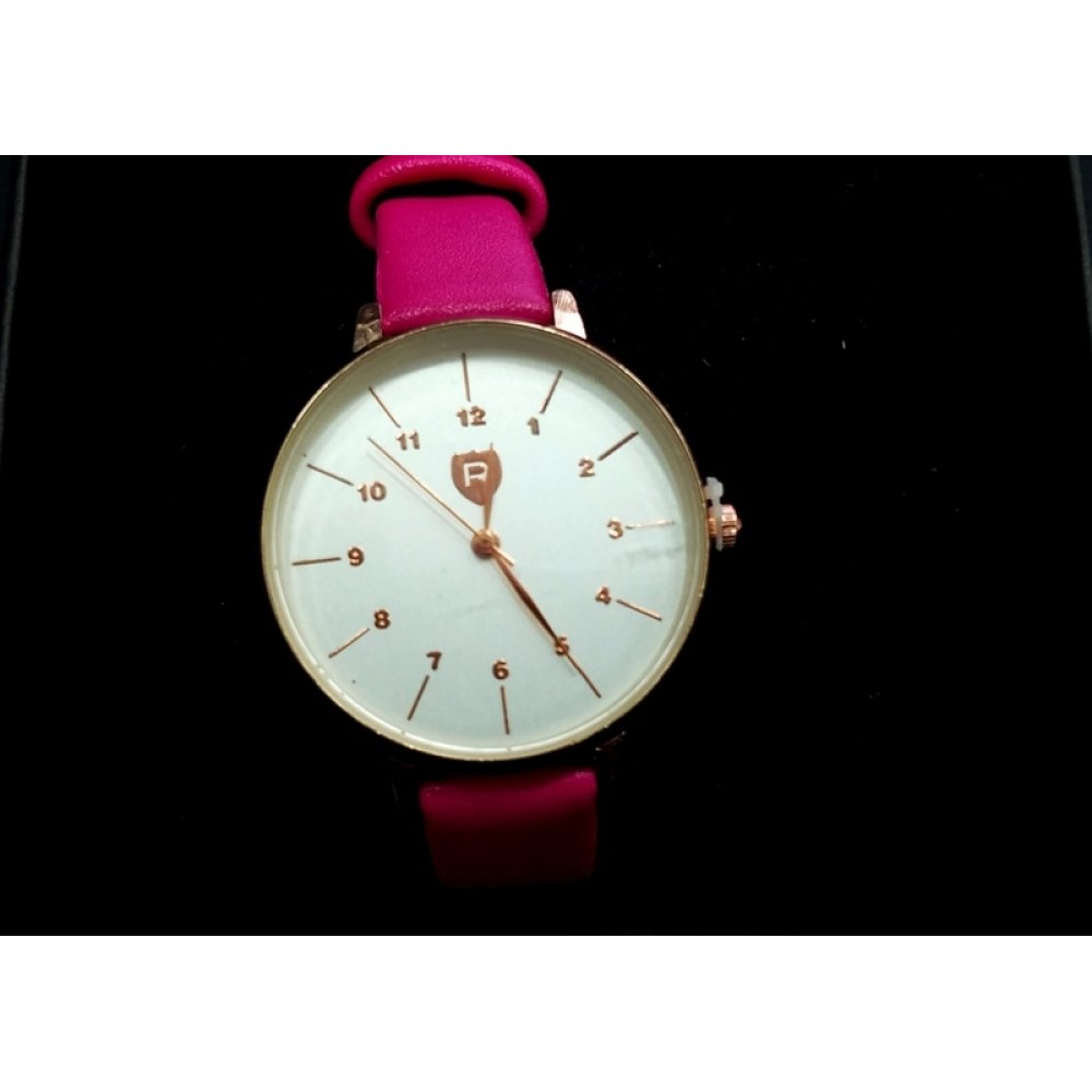 Toptan Renkli Deri Kordonlu Bayan Saatleri